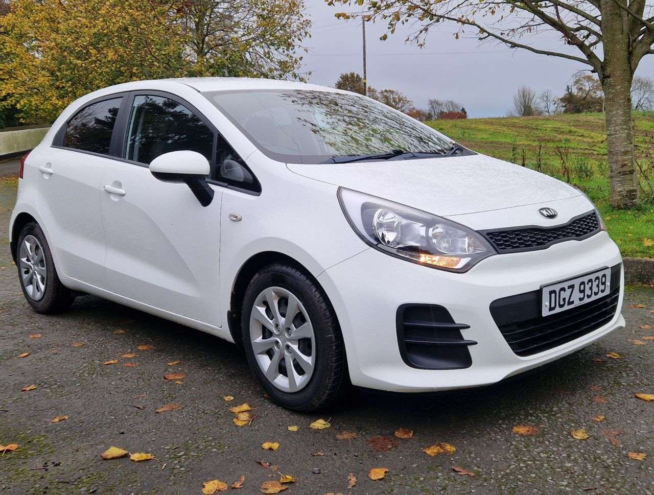 A 2016 KIA RIO 1.25 1 Air Hatchback 5dr Petrol Manual Euro 6 (84 bhp) A 2016 KIA RIO 1.25 1 Air Hatchback 5dr Petrol Manual Euro 6 (84 bhp)