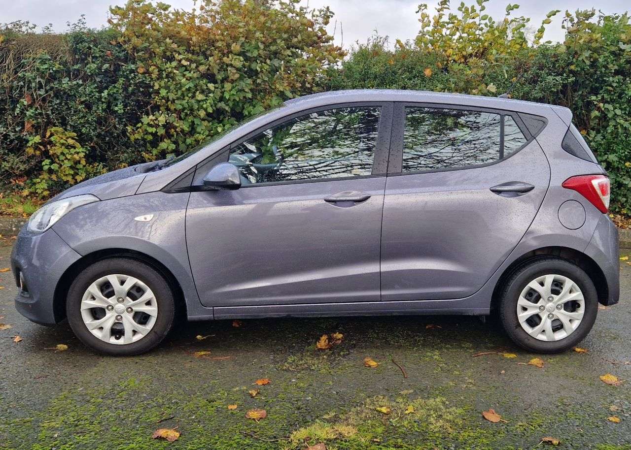 2016 HYUNDAI I10 2016 HYUNDAI I10