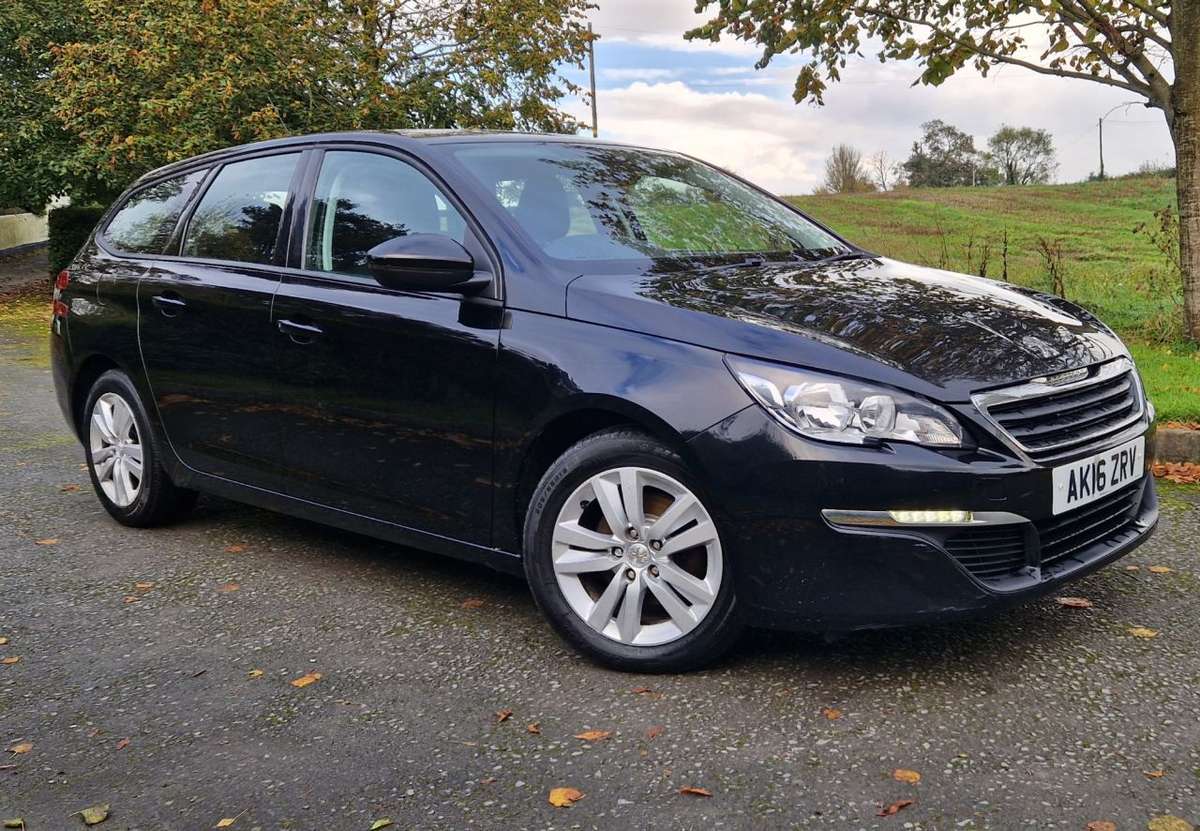 Check out this Peugeot 308 Sw 2016 Diesel Manual