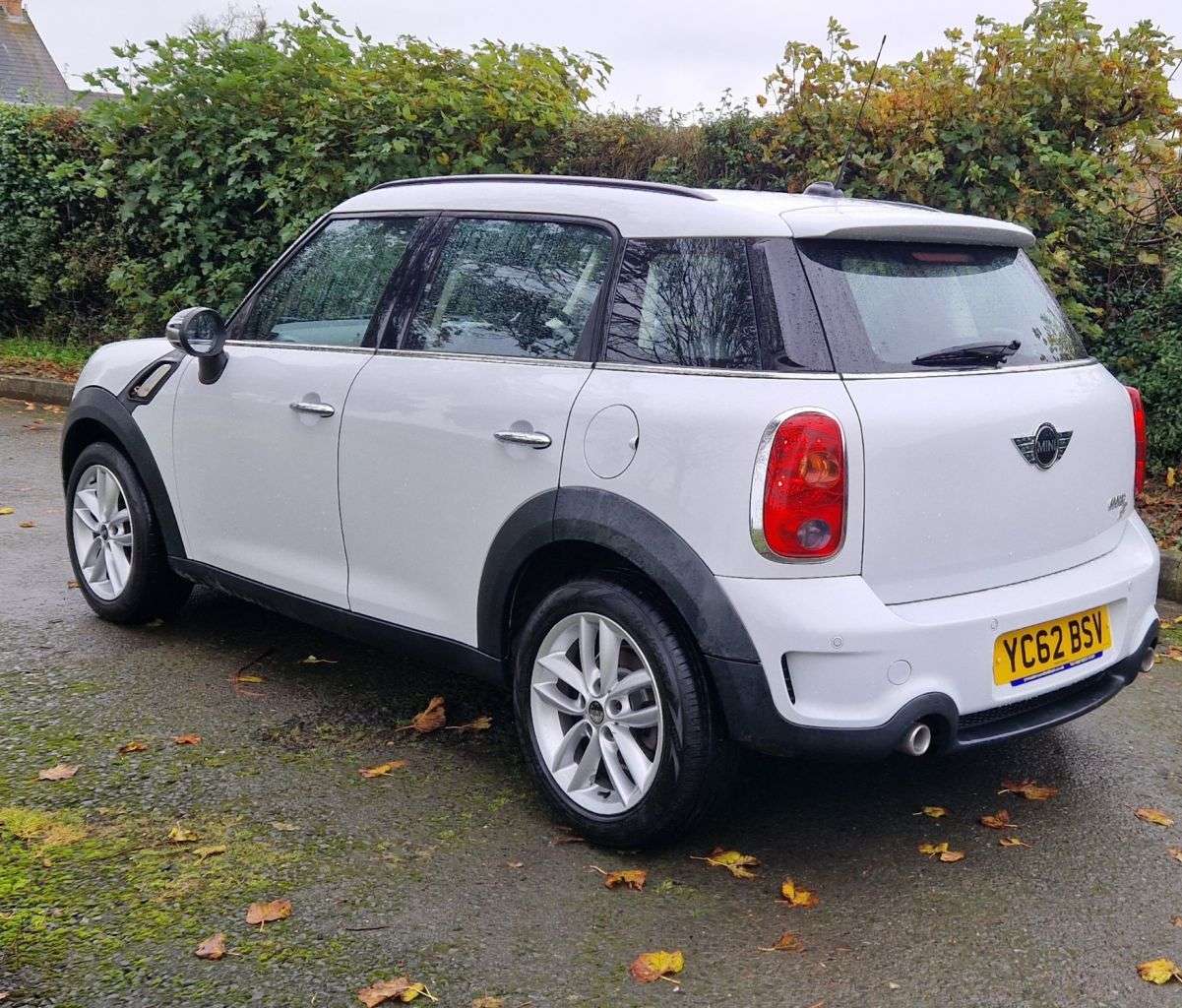 2012 MINI COUNTRYMAN 2012 MINI COUNTRYMAN