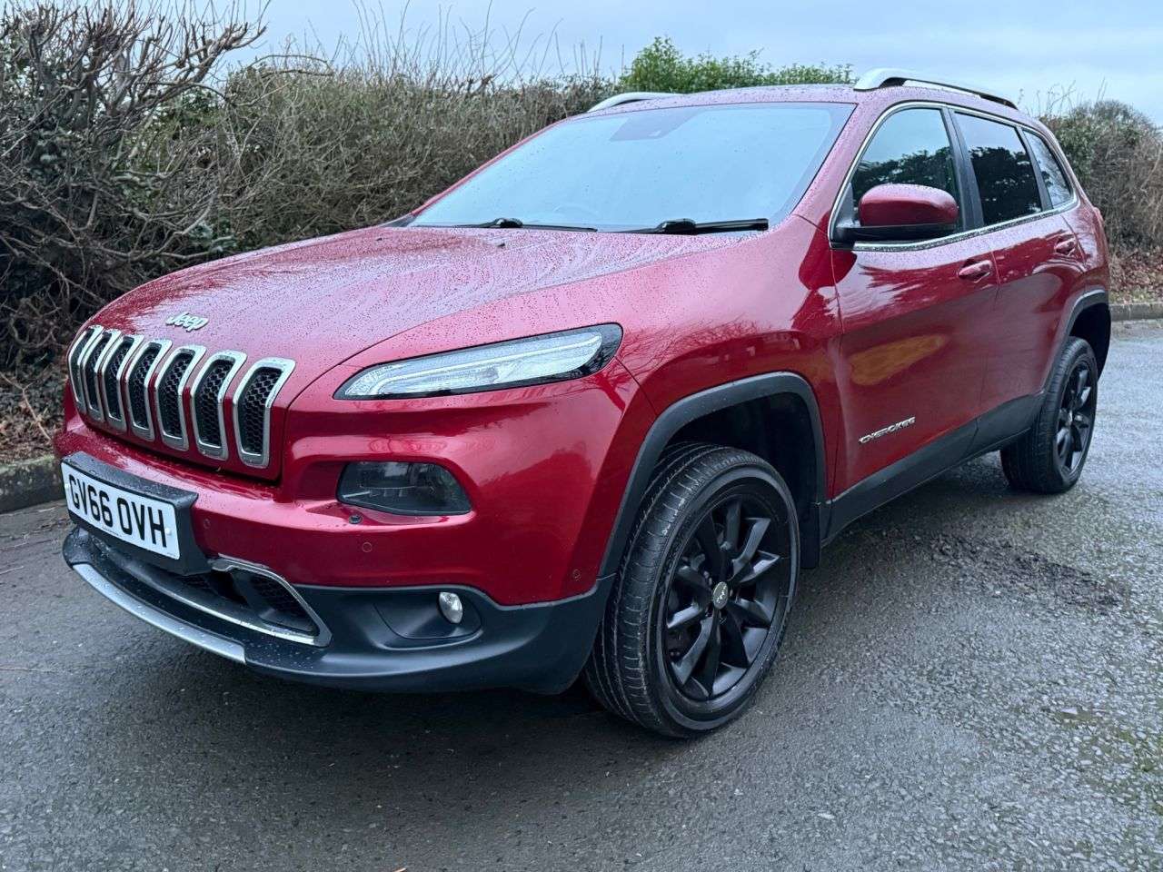 A 2017 JEEP CHEROKEE 2.2 MultiJetII Limited SUV 5dr Diesel Auto 4WD Euro 6 (s/s) (200 ps) A 2017 JEEP CHEROKEE 2.2 MultiJetII Limited SUV 5dr Diesel Auto 4WD Euro 6 (s/s) (200 ps)