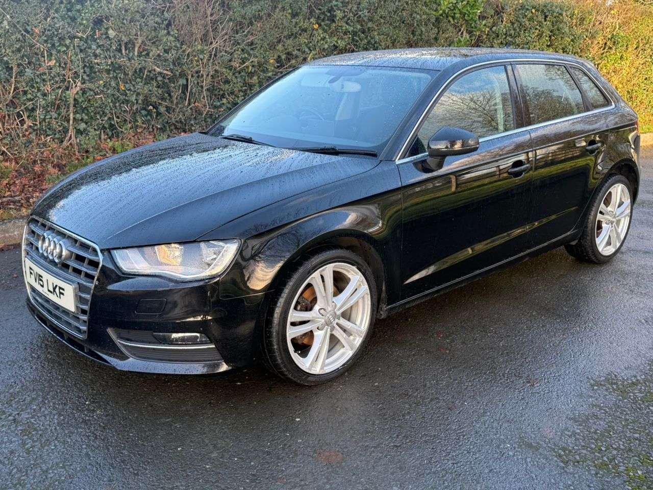 A 2015 AUDI A3 1.6 TDI Sport Sportback 5dr Diesel Manual Euro 6 (s/s) (110 ps) A 2015 AUDI A3 1.6 TDI Sport Sportback 5dr Diesel Manual Euro 6 (s/s) (110 ps)