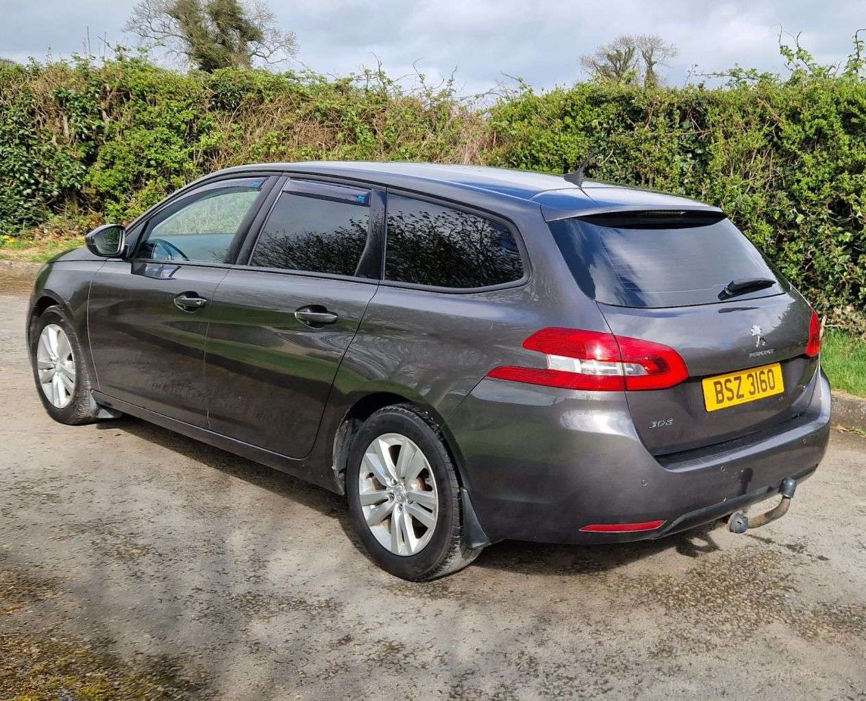 2016 PEUGEOT 308 SW 2016 PEUGEOT 308 SW