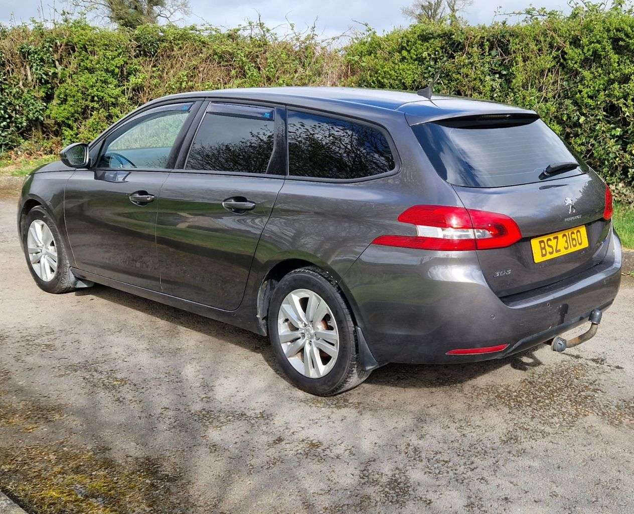 2016 PEUGEOT 308 SW 2016 PEUGEOT 308 SW
