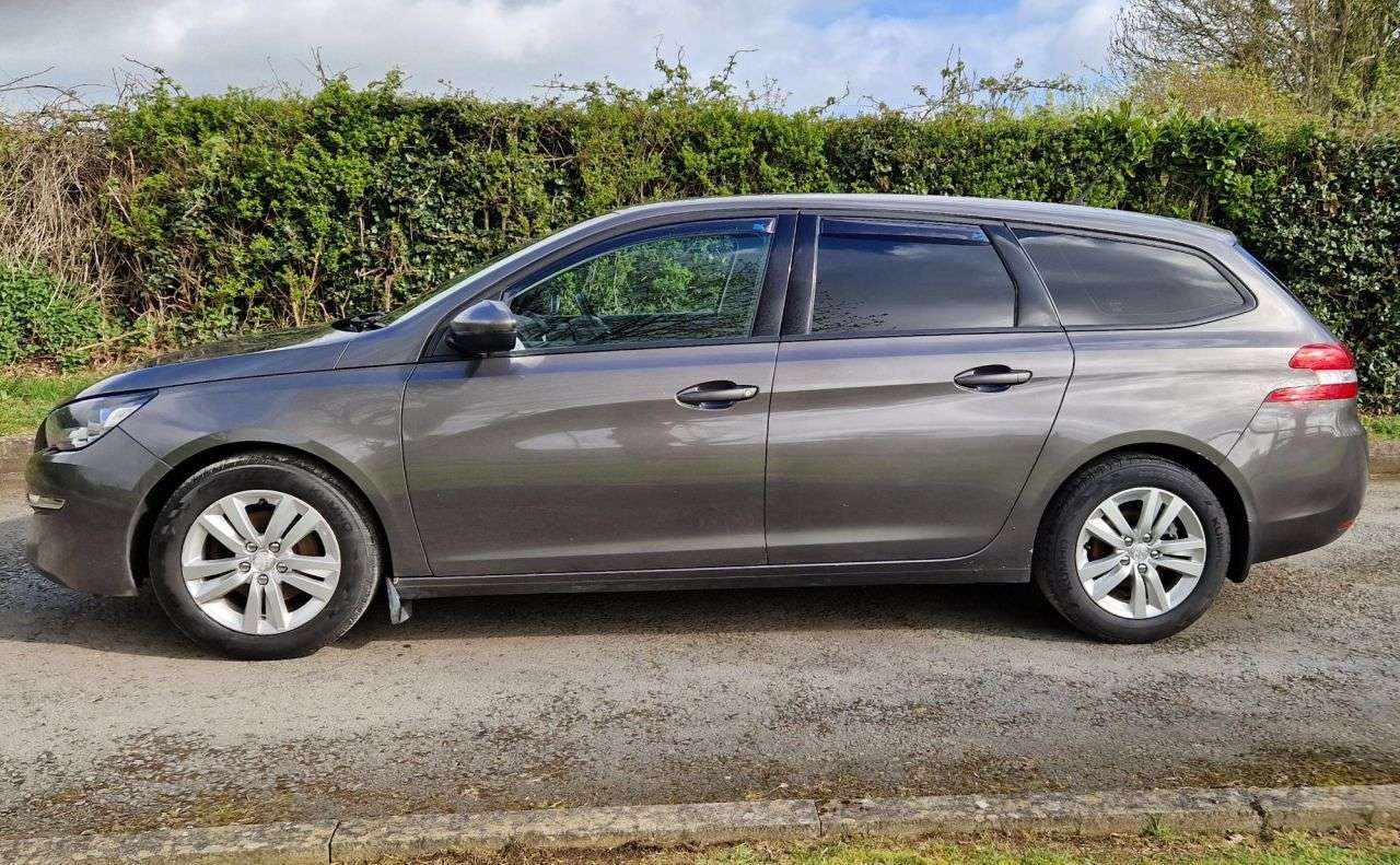 2016 PEUGEOT 308 SW 2016 PEUGEOT 308 SW