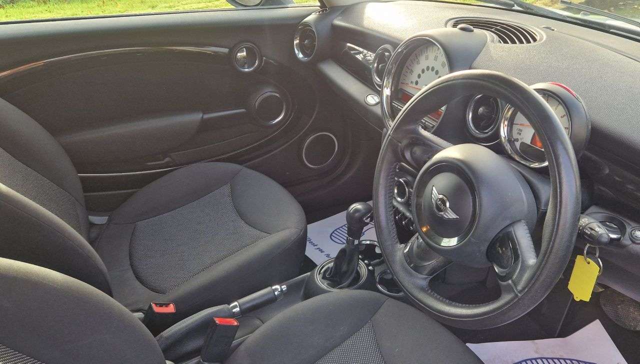 2013 MINI HATCH 2013 MINI HATCH