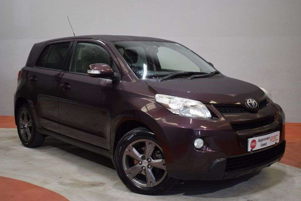 A 2012 TOYOTA URBAN CRUISER 1.4 D-4D SUV 5dr Diesel Manual 4WD Euro 5 (90 ps) A 2012 TOYOTA URBAN CRUISER 1.4 D-4D SUV 5dr Diesel Manual 4WD Euro 5 (90 ps)