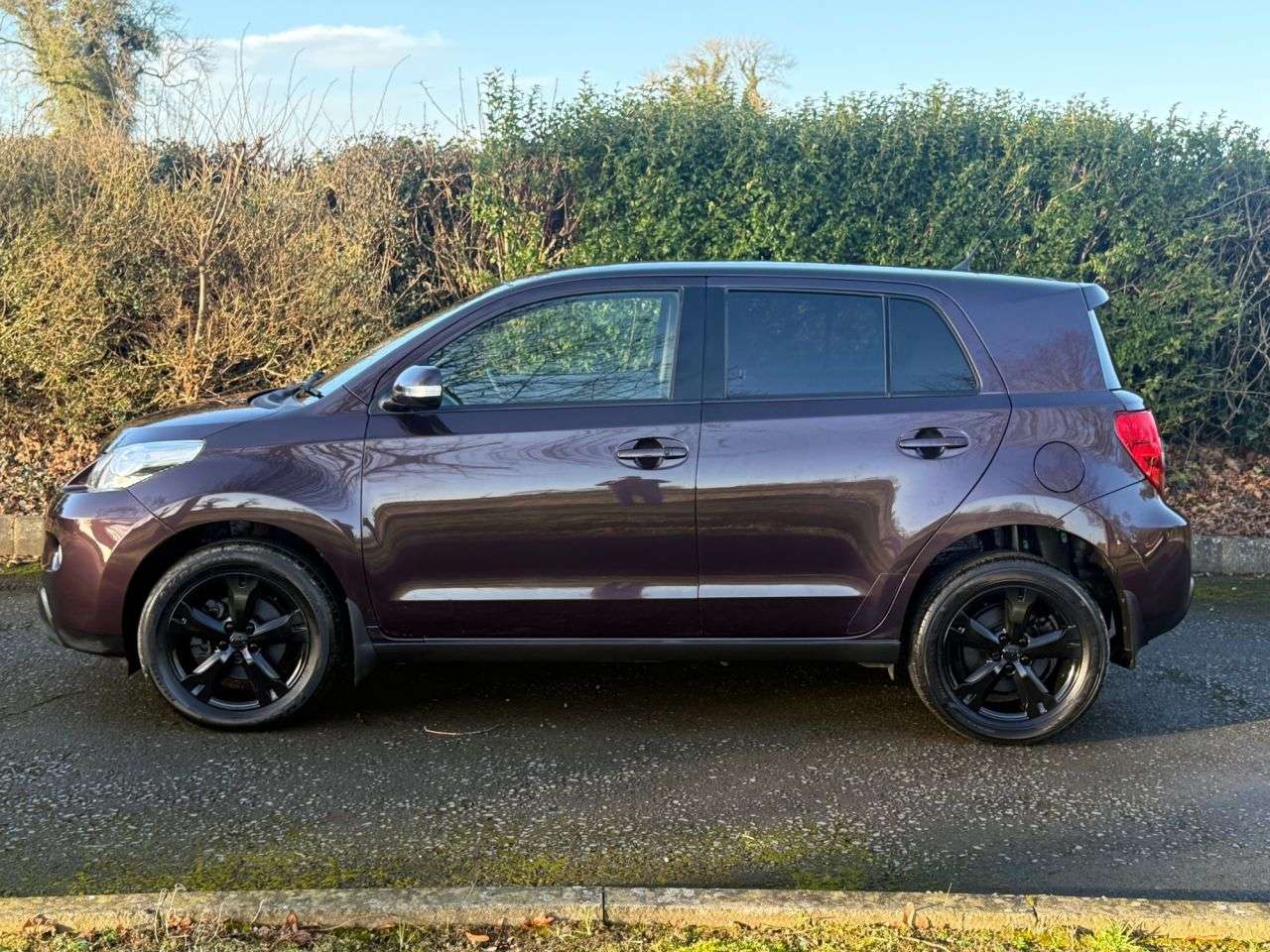 A 2012 TOYOTA URBAN CRUISER 1.4 D-4D SUV 5dr Diesel Manual 4WD Euro 5 (90 ps) A 2012 TOYOTA URBAN CRUISER 1.4 D-4D SUV 5dr Diesel Manual 4WD Euro 5 (90 ps)