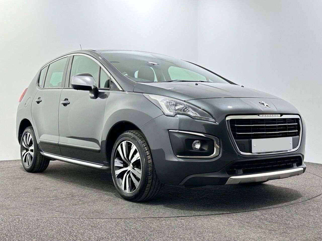 A 2014 PEUGEOT 3008 1.6 HDi Active SUV 5dr Diesel Manual Euro 5 (115 ps) A 2014 PEUGEOT 3008 1.6 HDi Active SUV 5dr Diesel Manual Euro 5 (115 ps)