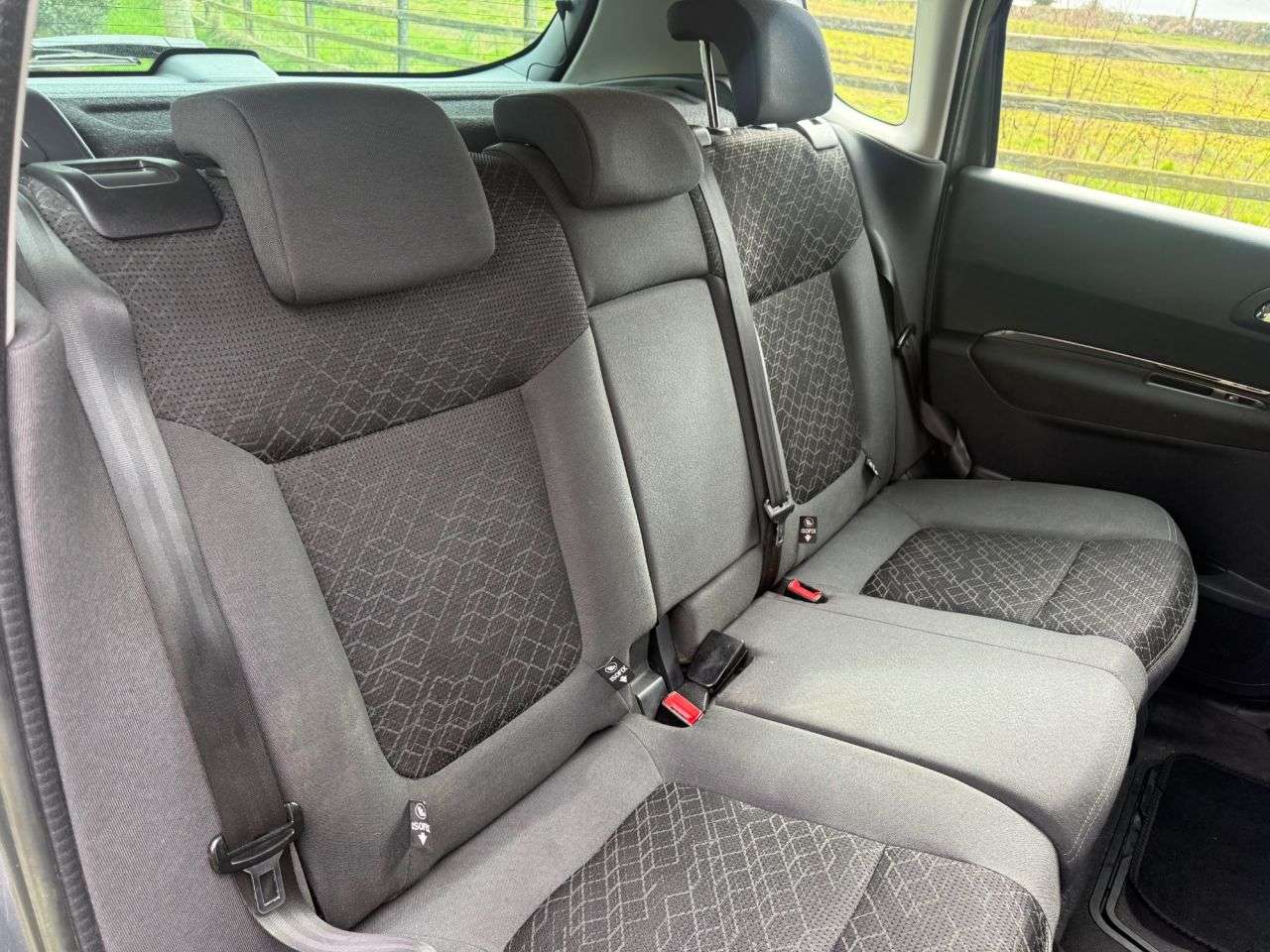 2014 PEUGEOT 3008 2014 PEUGEOT 3008