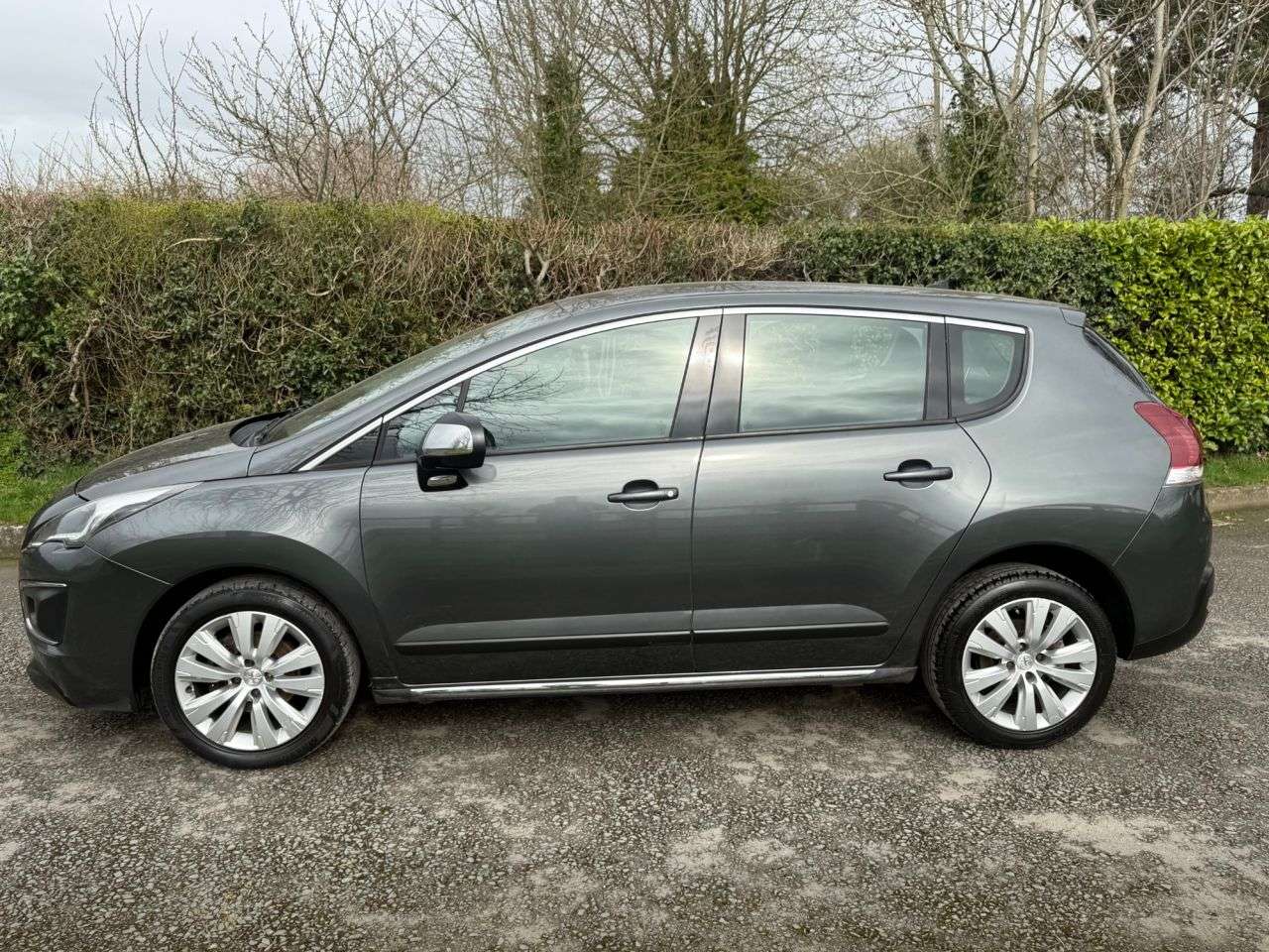 2014 PEUGEOT 3008 2014 PEUGEOT 3008