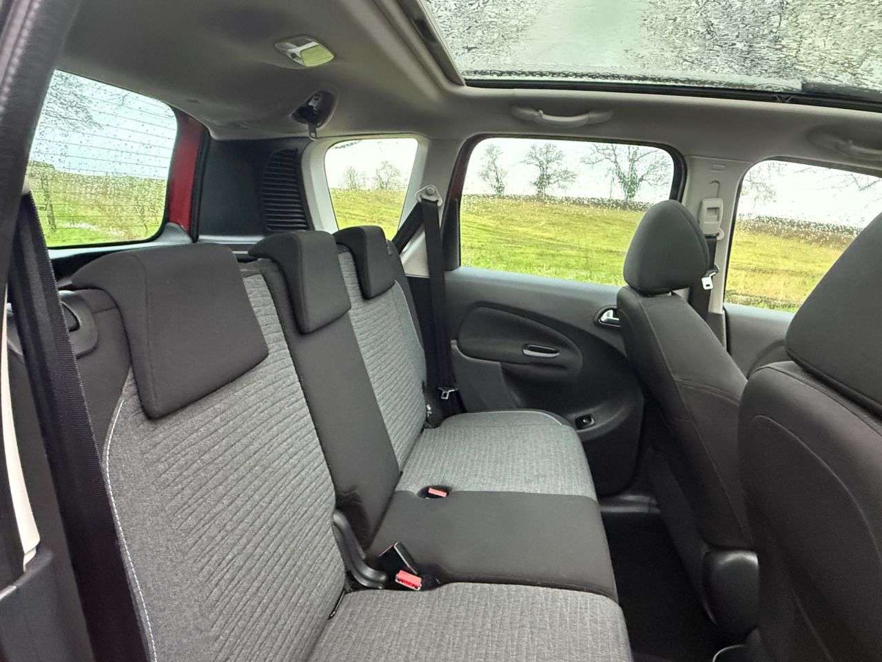 2017 CITROEN C3 PICASSO 2017 CITROEN C3 PICASSO