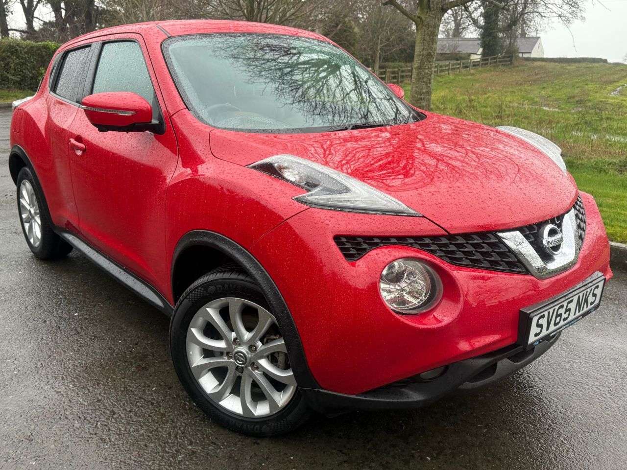 A 2015 NISSAN JUKE 1.5 dCi Tekna SUV 5dr Diesel Manual Euro 6 (s/s) (110 ps) A 2015 NISSAN JUKE 1.5 dCi Tekna SUV 5dr Diesel Manual Euro 6 (s/s) (110 ps)