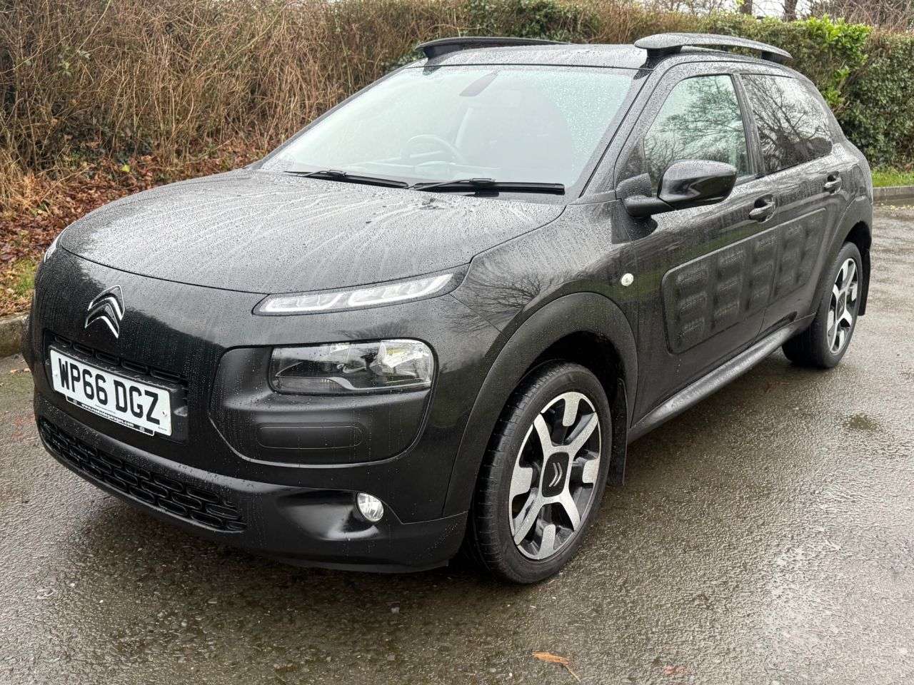 A 2016 CITROEN C4 CACTUS 1.6 BlueHDi Flair Hatchback 5dr Diesel Manual Euro 6 (100 ps) A 2016 CITROEN C4 CACTUS 1.6 BlueHDi Flair Hatchback 5dr Diesel Manual Euro 6 (100 ps)