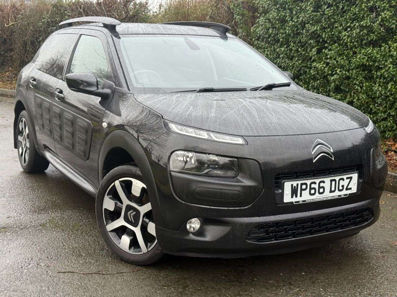 A 2016 CITROEN C4 CACTUS 1.6 BlueHDi Flair Hatchback 5dr Diesel Manual Euro 6 (100 ps) A 2016 CITROEN C4 CACTUS 1.6 BlueHDi Flair Hatchback 5dr Diesel Manual Euro 6 (100 ps)