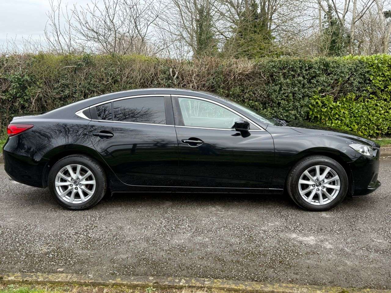 A 2018 MAZDA MAZDA6 2.0 SKYACTIV-G SE-L Nav Saloon 4dr Petrol Manual Euro 6 (s/s) (145 ps) A 2018 MAZDA MAZDA6 2.0 SKYACTIV-G SE-L Nav Saloon 4dr Petrol Manual Euro 6 (s/s) (145 ps)