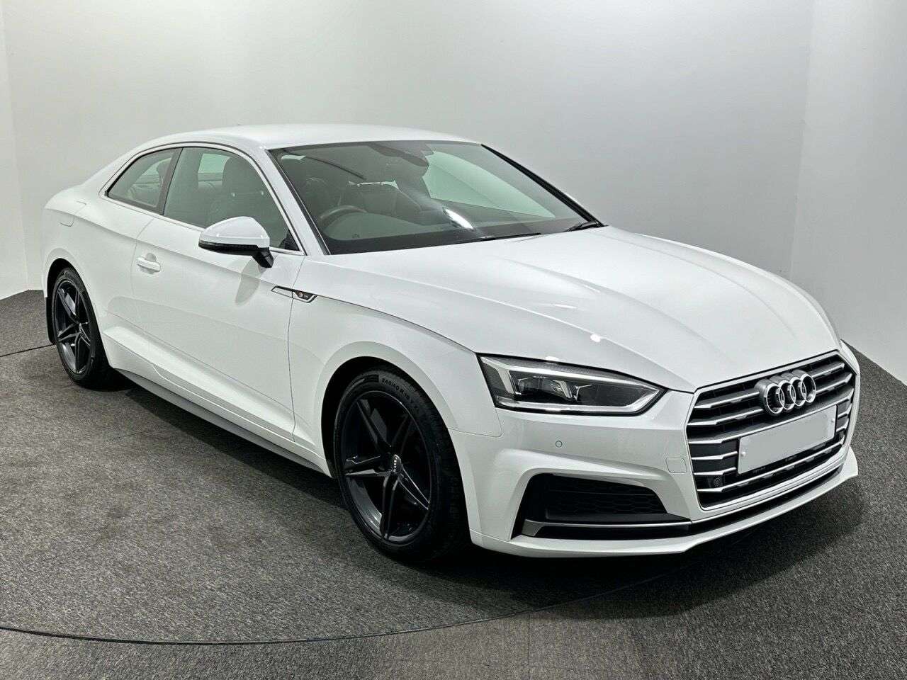 A 2017 AUDI A5 2.0 TDI S line Coupe 2dr Diesel S Tronic Euro 6 (s/s) (190 ps) A 2017 AUDI A5 2.0 TDI S line Coupe 2dr Diesel S Tronic Euro 6 (s/s) (190 ps)