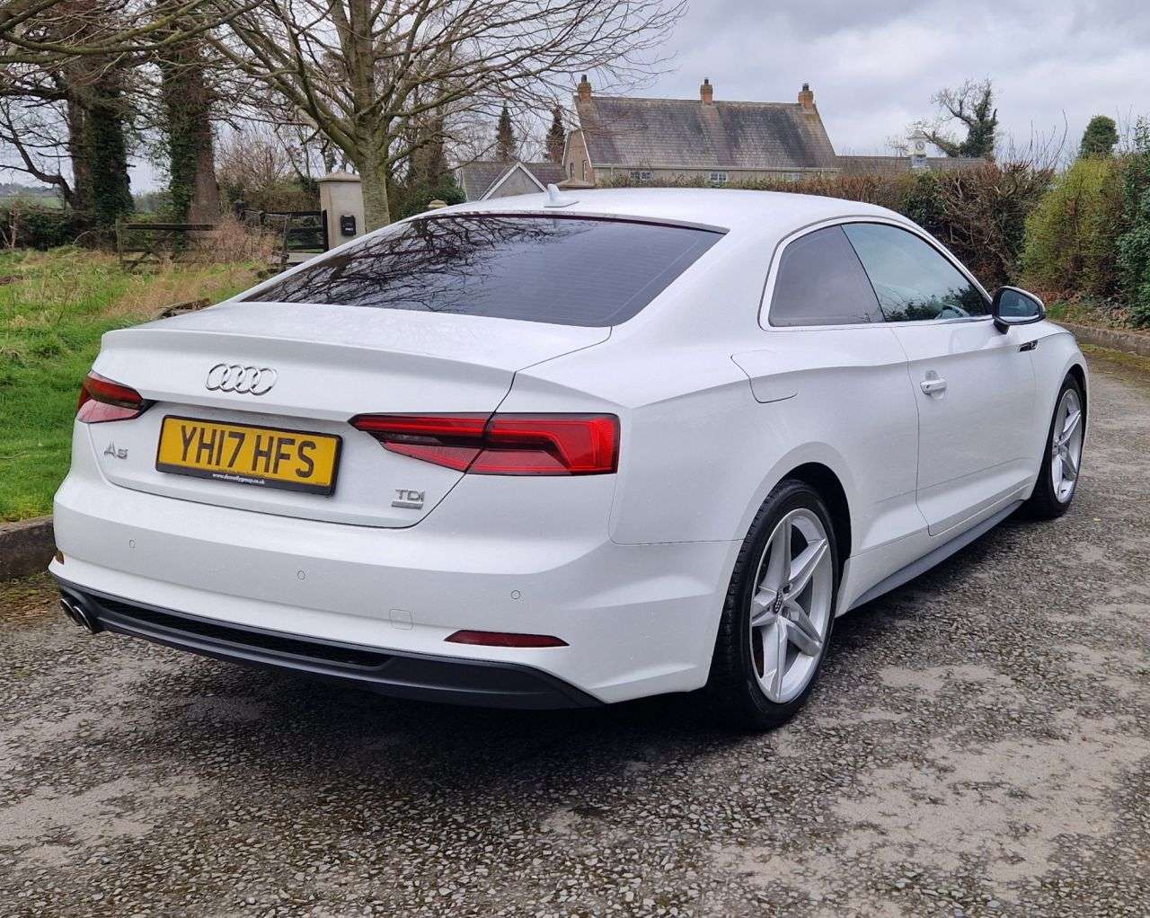 2017 AUDI A5 2017 AUDI A5