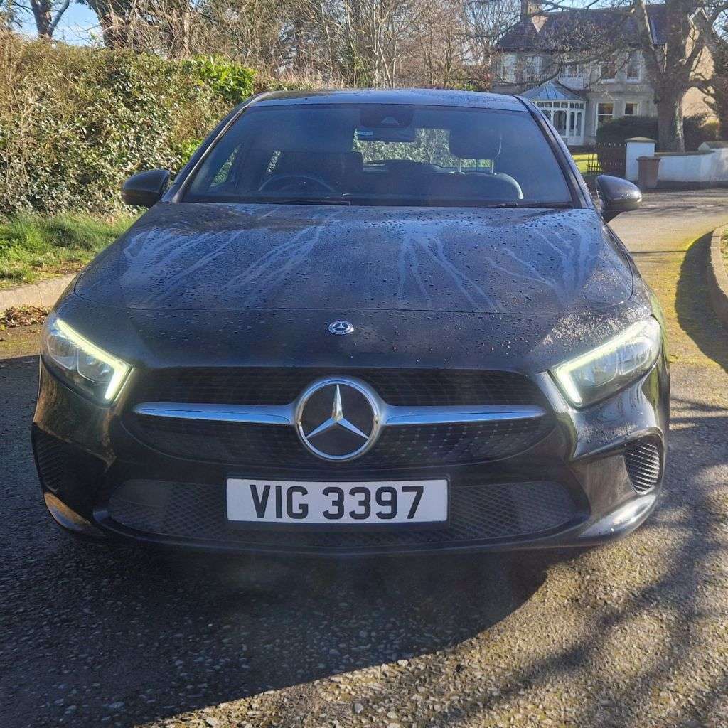 A 2019 MERCEDES-BENZ A-CLASS 1.5 A180d Sport Hatchback 5dr Diesel 7G-DCT Euro 6 (s/s) (116 ps) A 2019 MERCEDES-BENZ A-CLASS 1.5 A180d Sport Hatchback 5dr Diesel 7G-DCT Euro 6 (s/s) (116 ps)