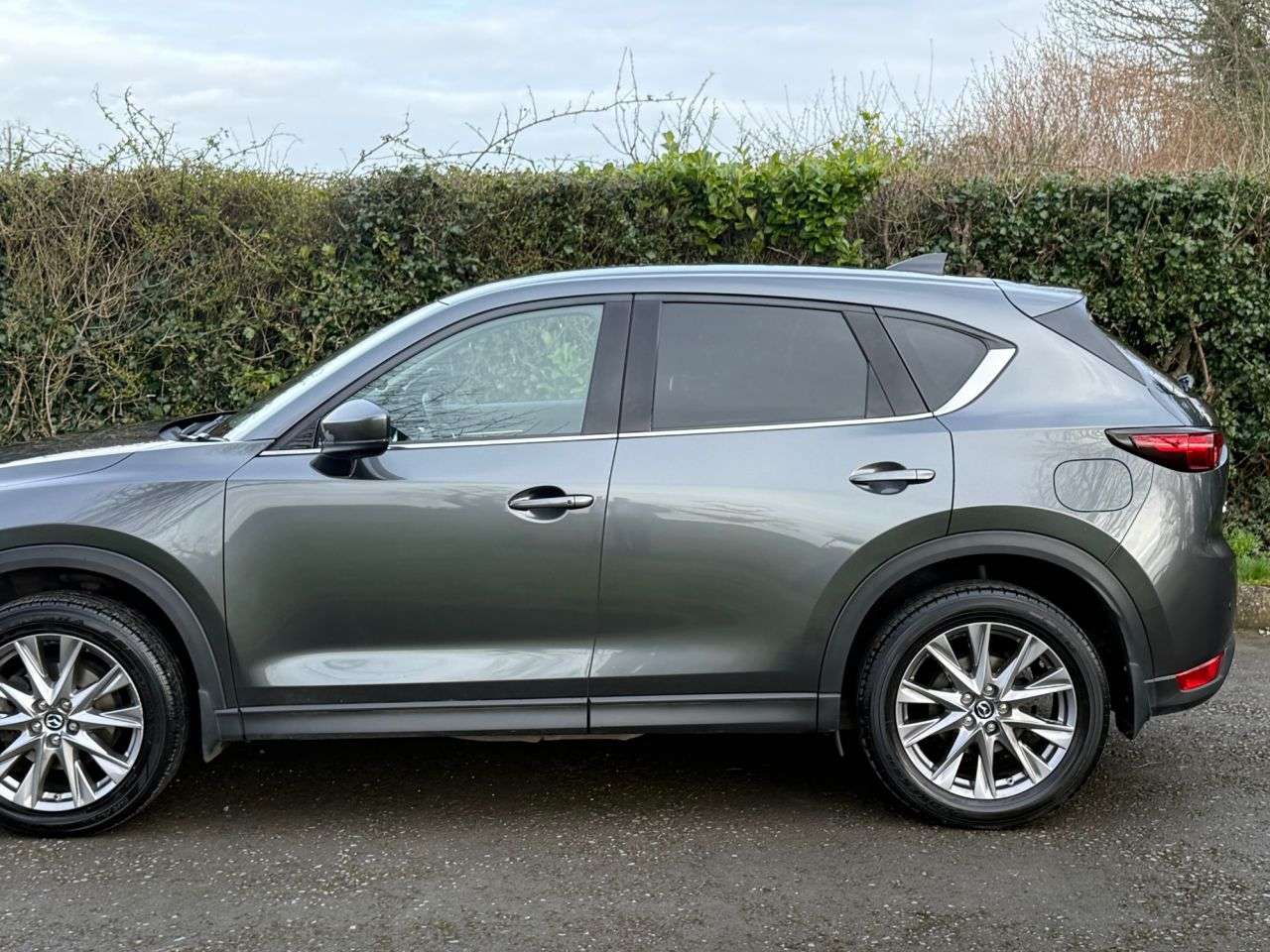 A 2019 MAZDA CX-5 2.2 SKYACTIV-D Sport Nav+ SUV 5dr Diesel Auto Euro 6 (s/s) (150 ps) A 2019 MAZDA CX-5 2.2 SKYACTIV-D Sport Nav+ SUV 5dr Diesel Auto Euro 6 (s/s) (150 ps)