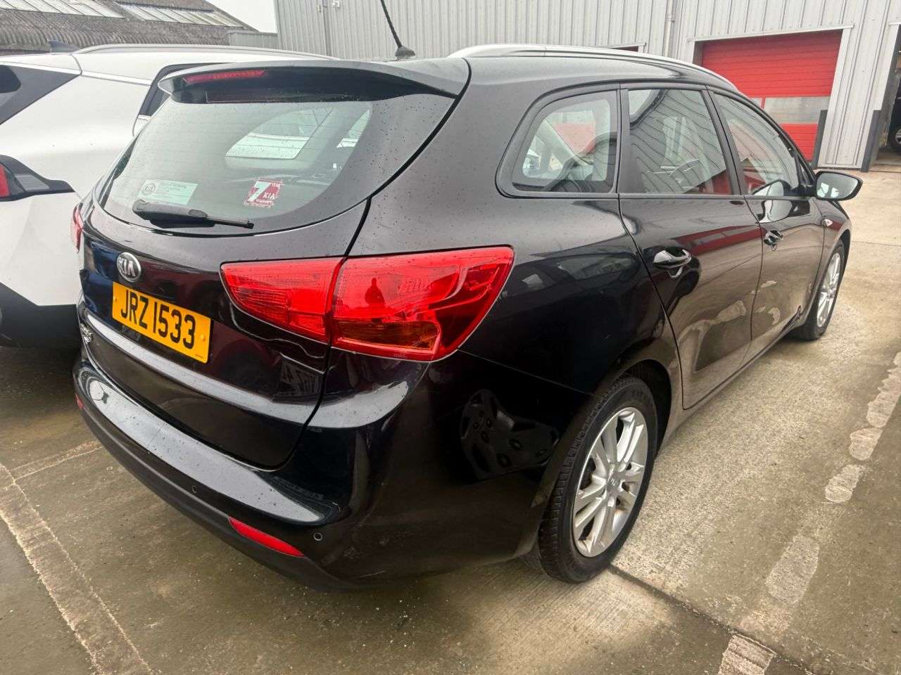 A 2015 KIA CEED 1.4 VR7 Sportswagon 5dr Petrol Manual Euro 5 (98 bhp) A 2015 KIA CEED 1.4 VR7 Sportswagon 5dr Petrol Manual Euro 5 (98 bhp)