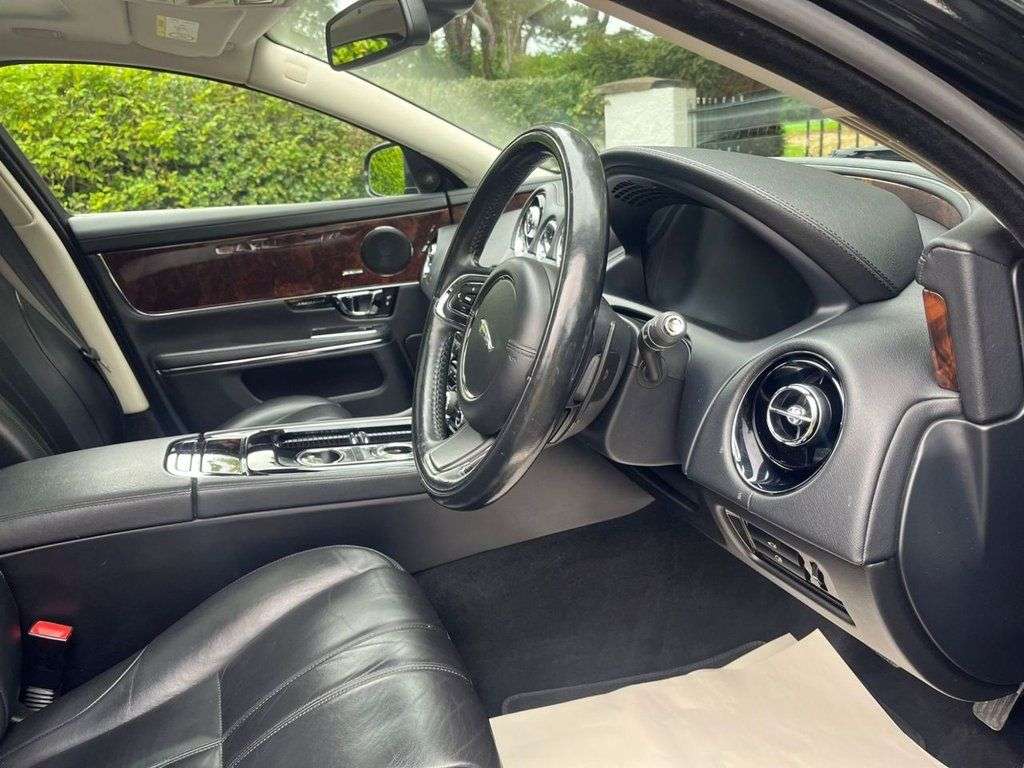 2015 JAGUAR XJ 2015 JAGUAR XJ