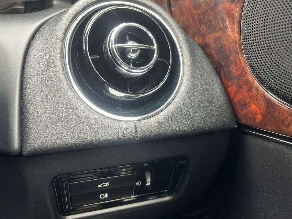 2015 JAGUAR XJ 2015 JAGUAR XJ