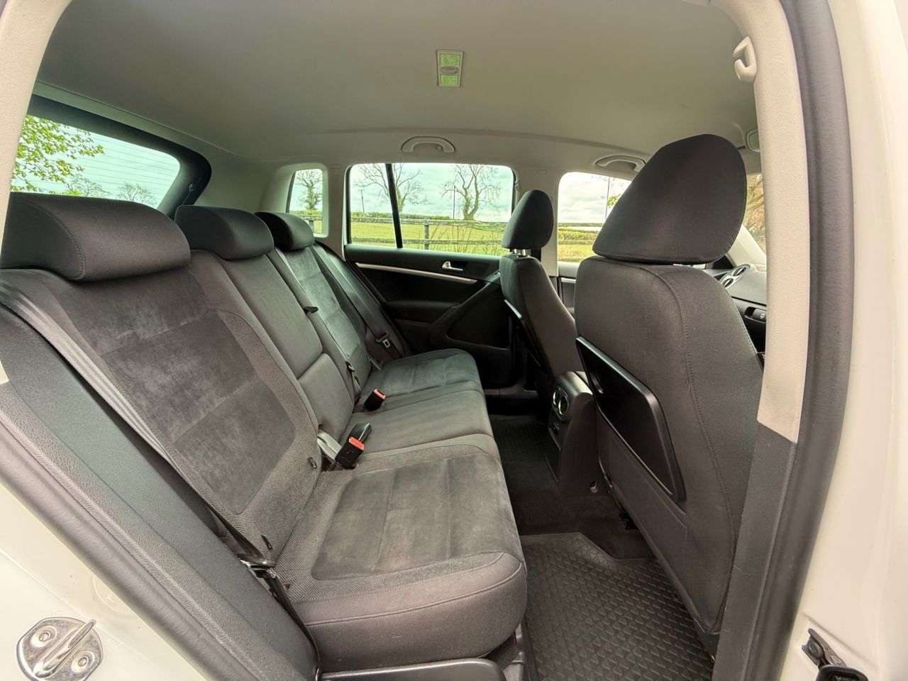 2018 VOLKSWAGEN TIGUAN 2018 VOLKSWAGEN TIGUAN
