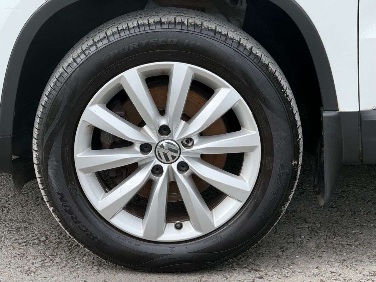 2018 VOLKSWAGEN TIGUAN 2018 VOLKSWAGEN TIGUAN