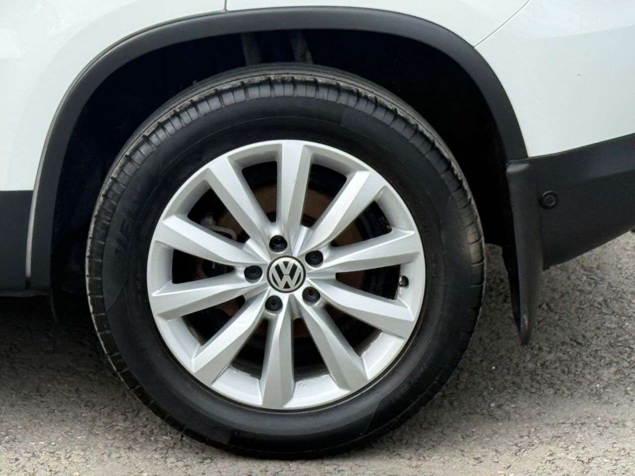2018 VOLKSWAGEN TIGUAN 2018 VOLKSWAGEN TIGUAN