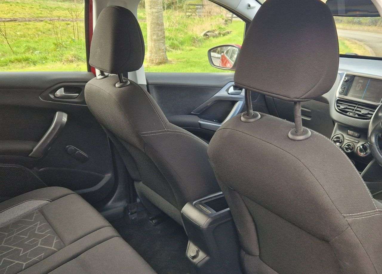 2017 PEUGEOT 2008 2017 PEUGEOT 2008