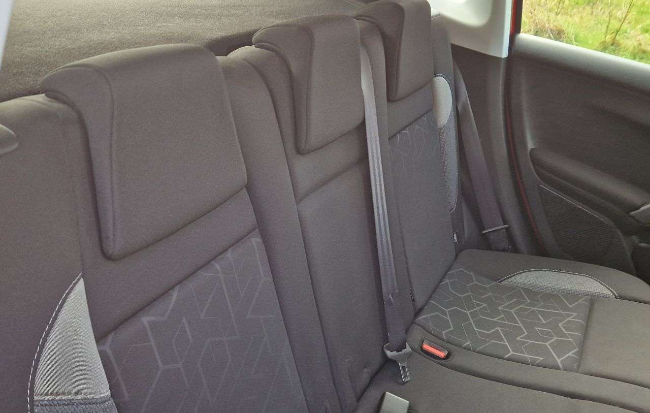 2017 PEUGEOT 2008 2017 PEUGEOT 2008