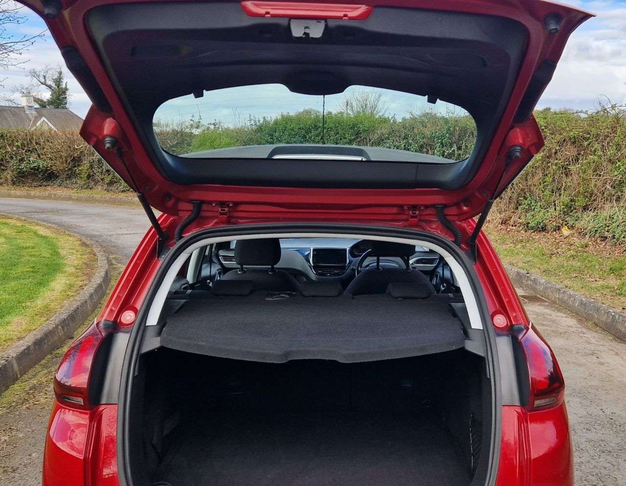 2017 PEUGEOT 2008 2017 PEUGEOT 2008