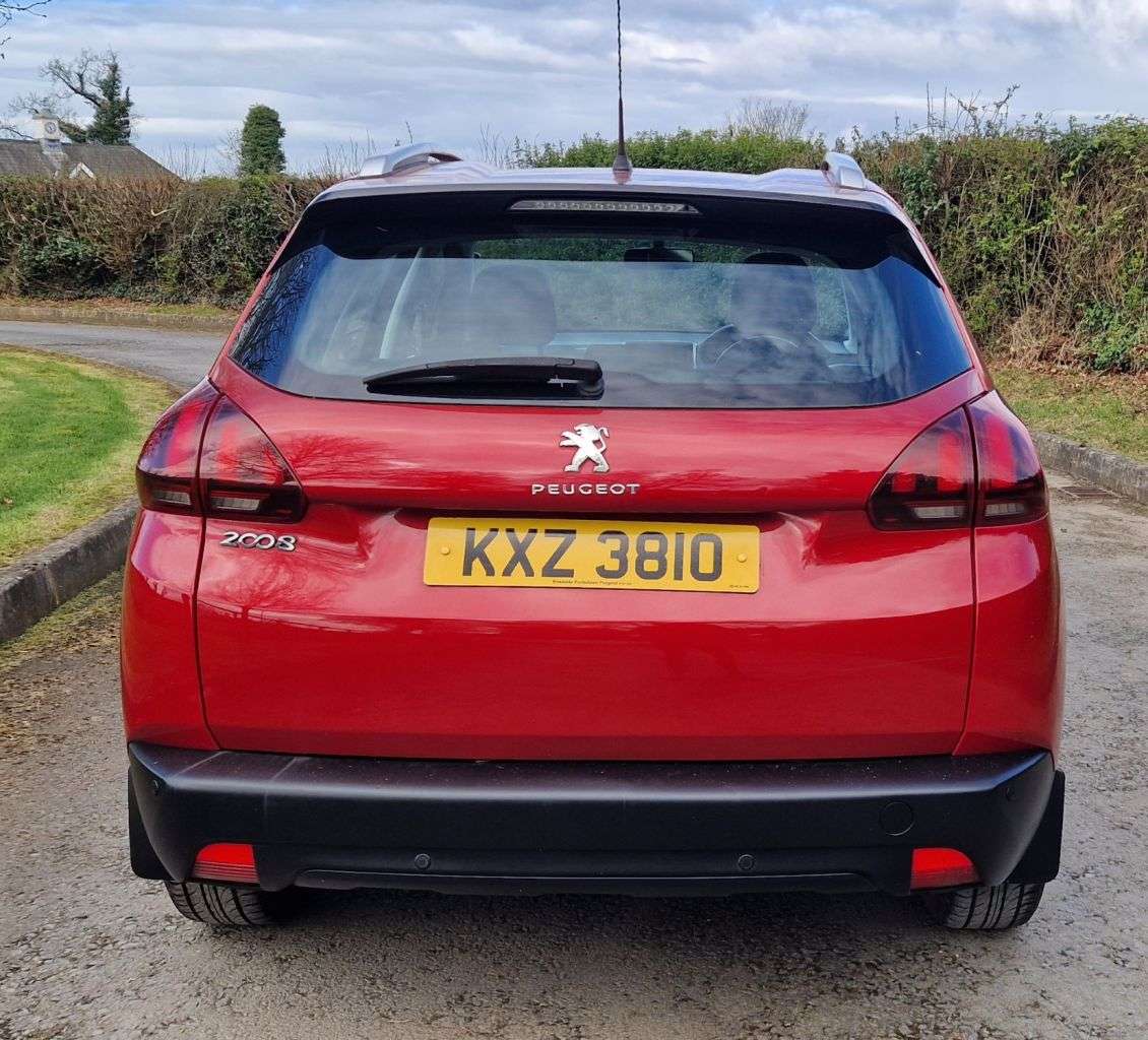 2017 PEUGEOT 2008 2017 PEUGEOT 2008