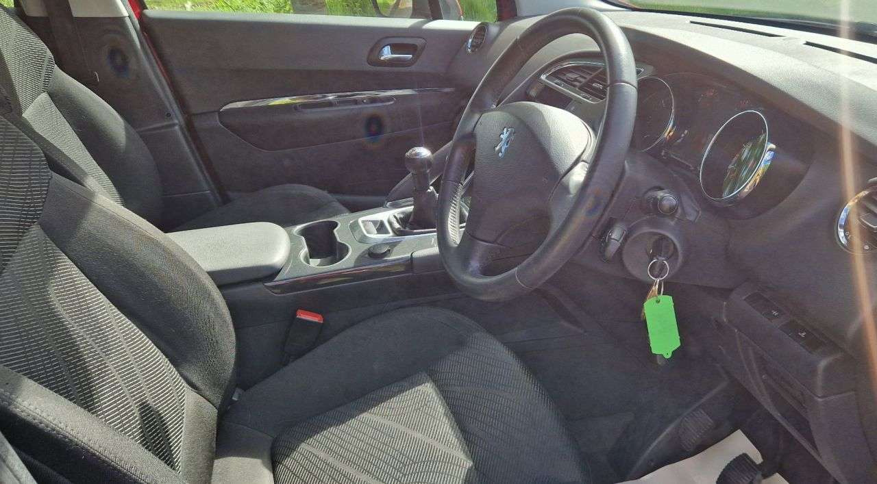 2012 PEUGEOT 3008 2012 PEUGEOT 3008