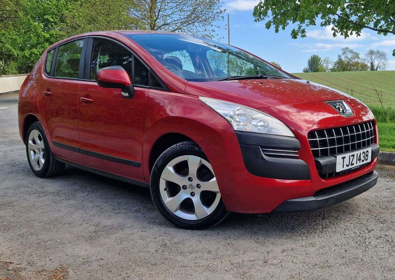 A 2012 PEUGEOT 3008 1.6 VTi Active SUV 5dr Petrol Manual Euro 5 (120 ps) A 2012 PEUGEOT 3008 1.6 VTi Active SUV 5dr Petrol Manual Euro 5 (120 ps)