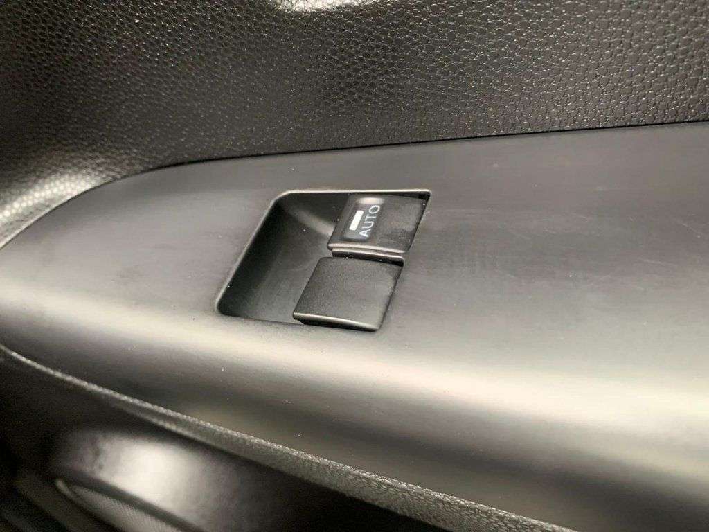 2012 KIA VENGA 2012 KIA VENGA