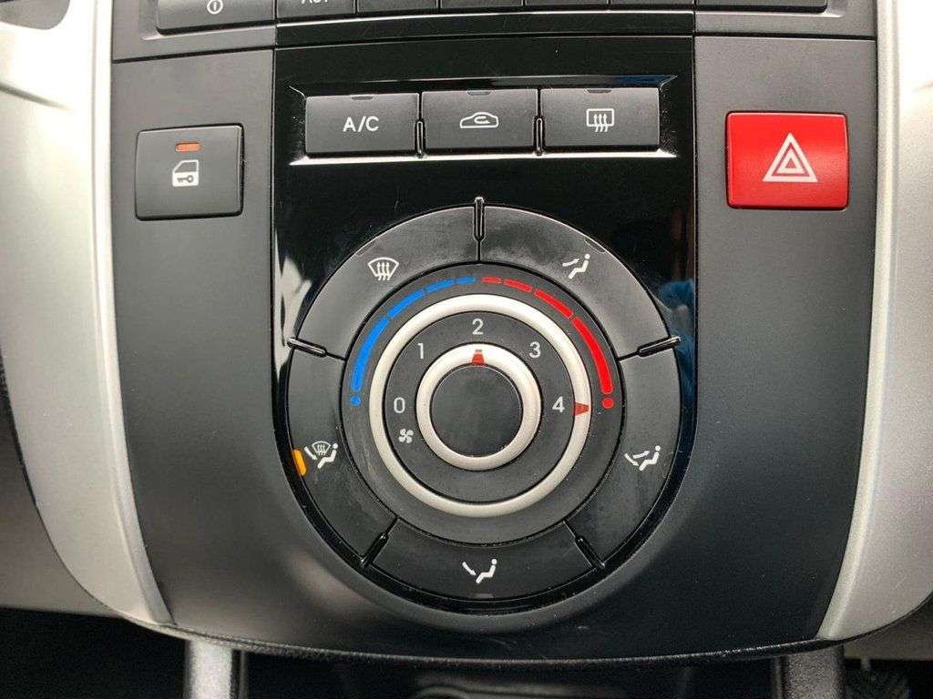 2012 KIA VENGA 2012 KIA VENGA