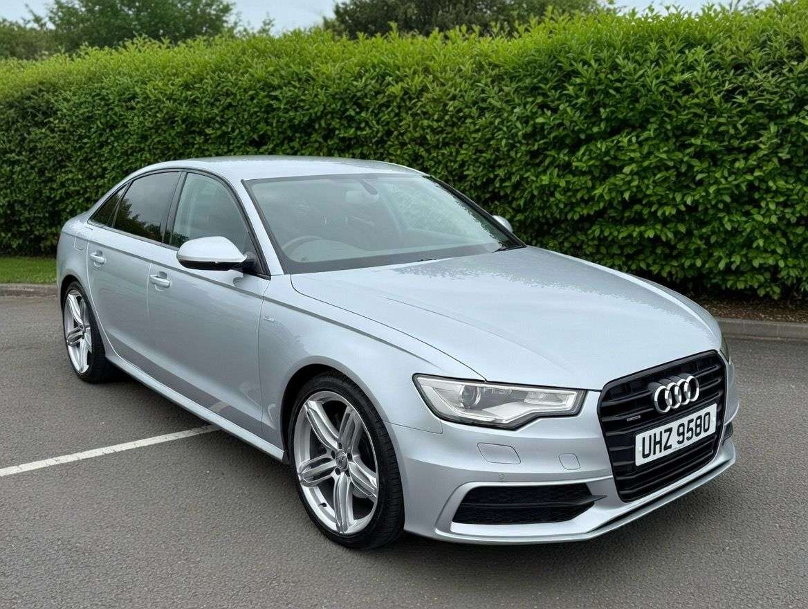 A 2013 AUDI A6 SALOON 3.0 TDI V6 S line Saloon 4dr Diesel S Tronic quattro Euro 5 (s/s) (245 ps) A 2013 AUDI A6 SALOON 3.0 TDI V6 S line Saloon 4dr Diesel S Tronic quattro Euro 5 (s/s) (245 ps)