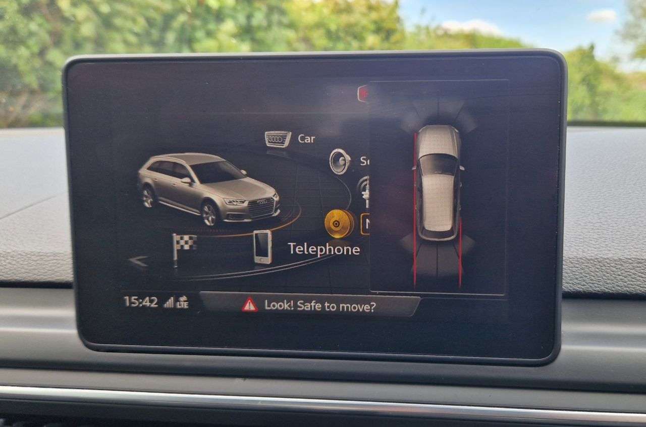 2017 AUDI A4 AVANT 2017 AUDI A4 AVANT