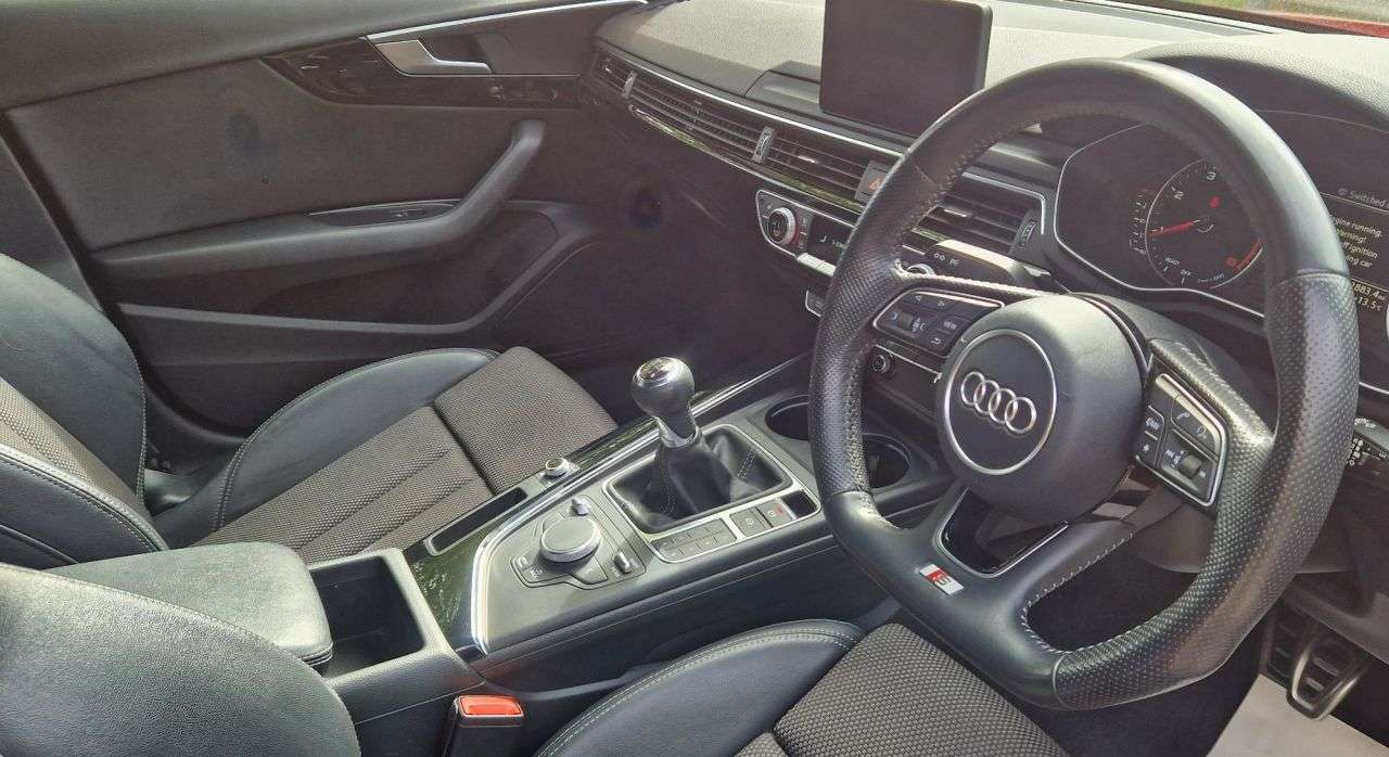 2017 AUDI A4 AVANT 2017 AUDI A4 AVANT