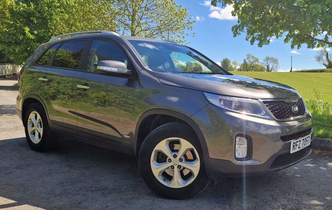 A 2014 KIA SORENTO 2.2 CRDi KX-2 SUV 5dr Diesel Auto AWD Euro 5 (194 bhp) A 2014 KIA SORENTO 2.2 CRDi KX-2 SUV 5dr Diesel Auto AWD Euro 5 (194 bhp)