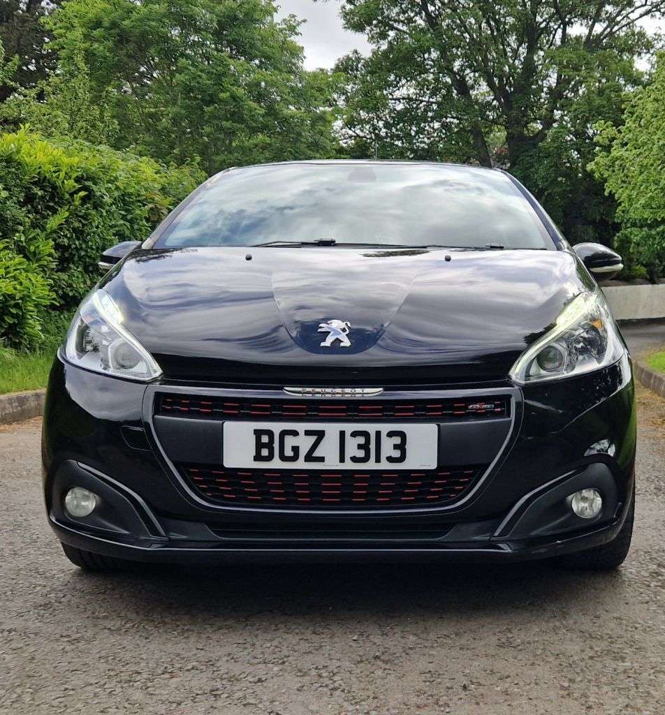 A 2016 PEUGEOT 208 1.2 PureTech GT Line Hatchback 3dr Petrol Manual Euro 6 (s/s) (110 ps) A 2016 PEUGEOT 208 1.2 PureTech GT Line Hatchback 3dr Petrol Manual Euro 6 (s/s) (110 ps)