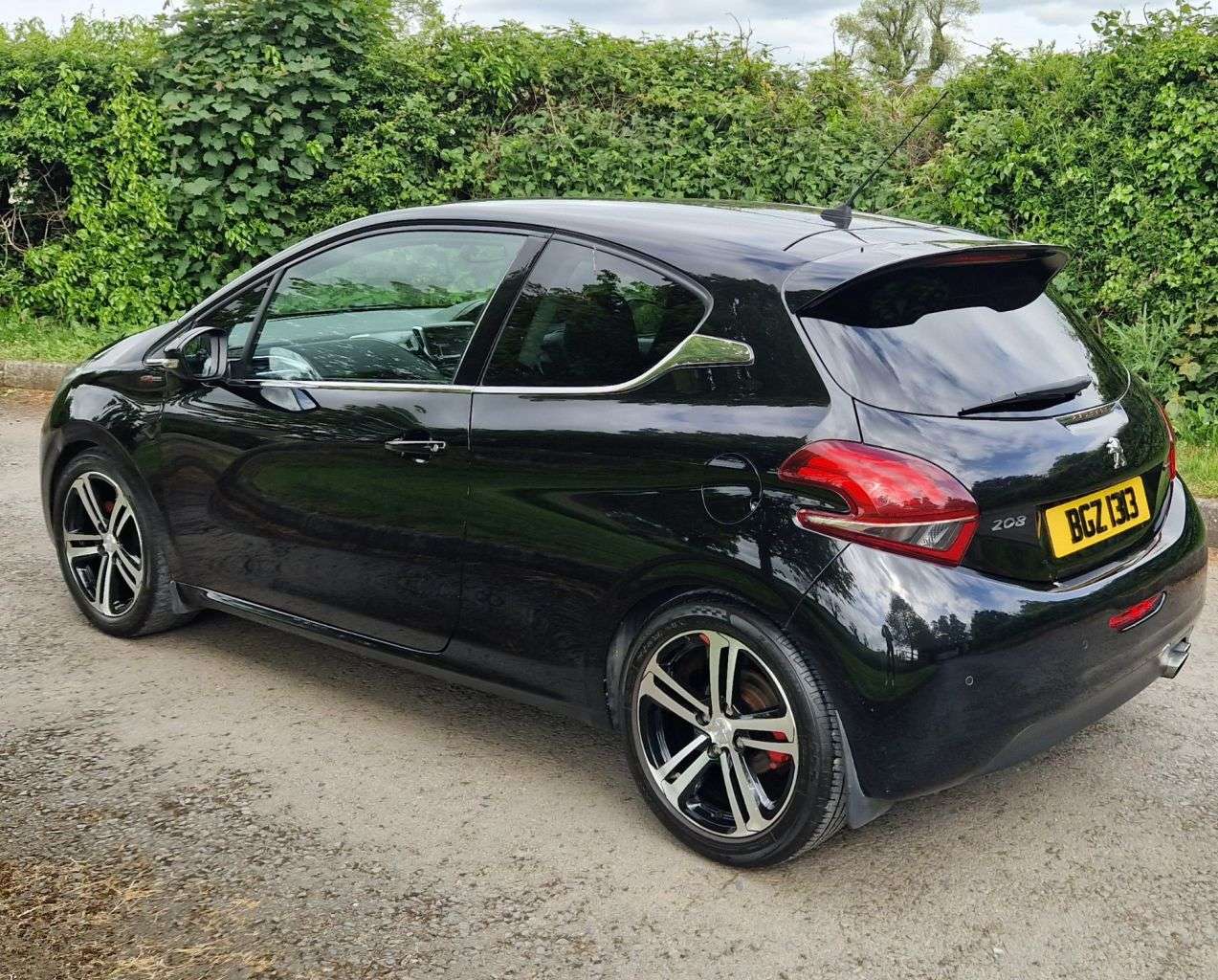 2016 PEUGEOT 208 2016 PEUGEOT 208