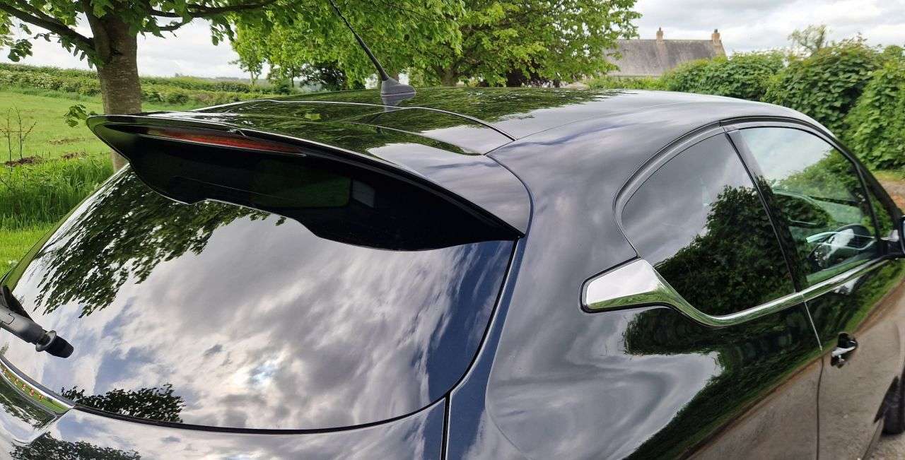 2016 PEUGEOT 208 2016 PEUGEOT 208