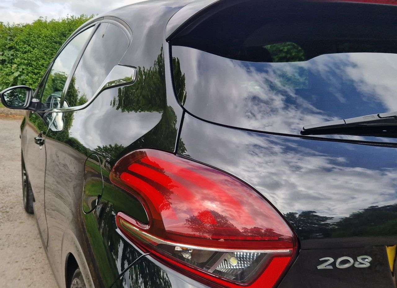2016 PEUGEOT 208 2016 PEUGEOT 208