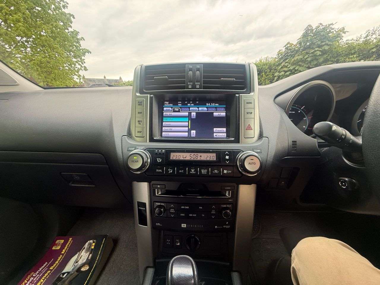 2013 TOYOTA LAND CRUISER 2013 TOYOTA LAND CRUISER