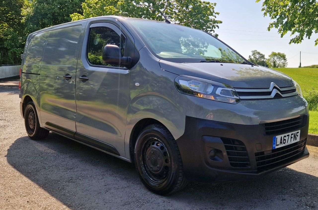 A 2018 CITROEN DISPATCH 1.6 BlueHDi 1000 Enterprise M Panel Van 6dr Diesel Manual FWD 2 Euro 6 (95 A 2018 CITROEN DISPATCH 1.6 BlueHDi 1000 Enterprise M Panel Van 6dr Diesel Manual FWD 2 Euro 6 (95