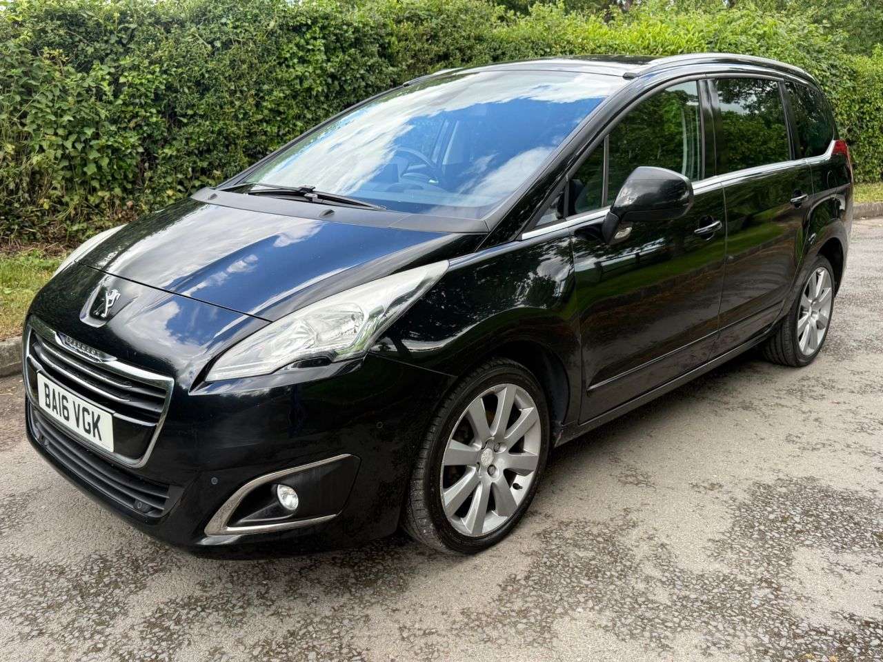 2016 PEUGEOT 5008 2016 PEUGEOT 5008
