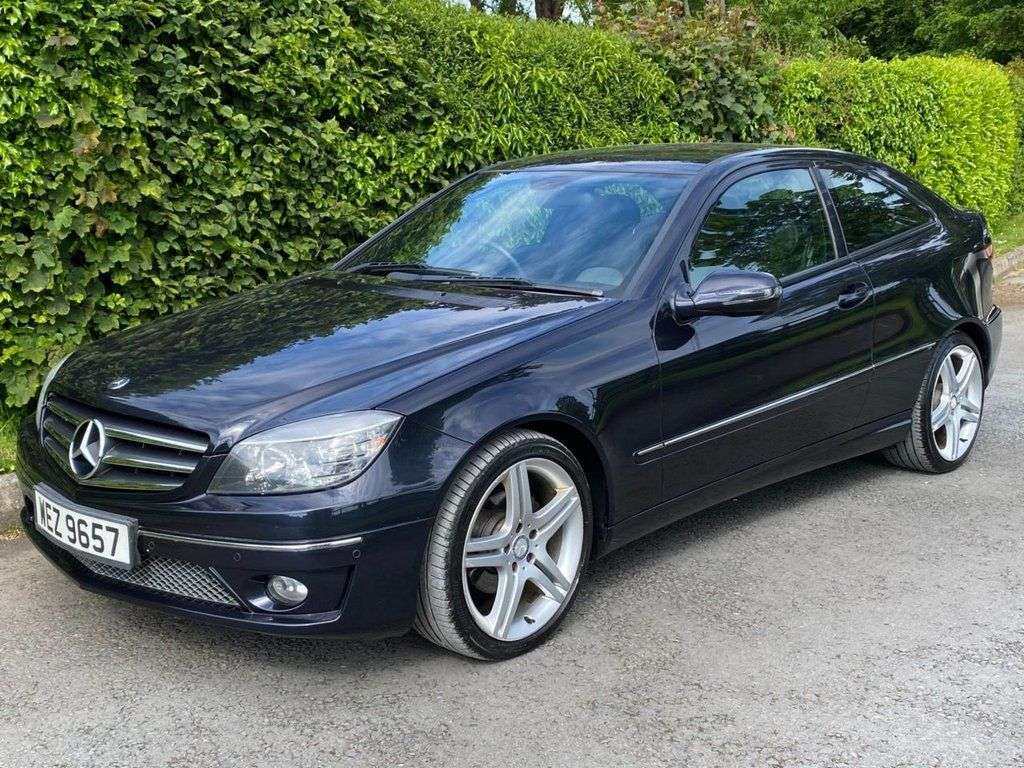 A 2009 MERCEDES-BENZ CLC CLASS 1.8 CLC180K Sport Coupe 3dr Petrol Auto Euro 4 (143 ps) A 2009 MERCEDES-BENZ CLC CLASS 1.8 CLC180K Sport Coupe 3dr Petrol Auto Euro 4 (143 ps)
